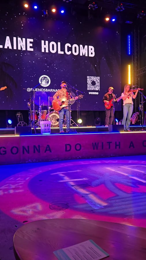 Friends in Low Places Bar & Honky-Tonk