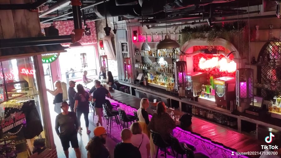 Miranda Lambert's Casa Rosa