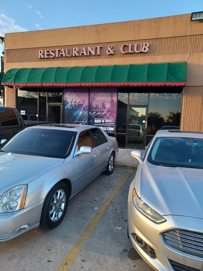 Legends Bar & Grill