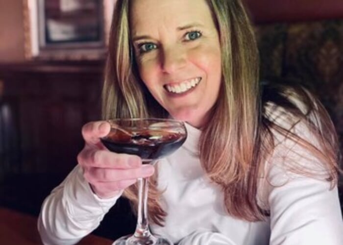 FREE LIVE MUSIC: Karen Gregg & Friends