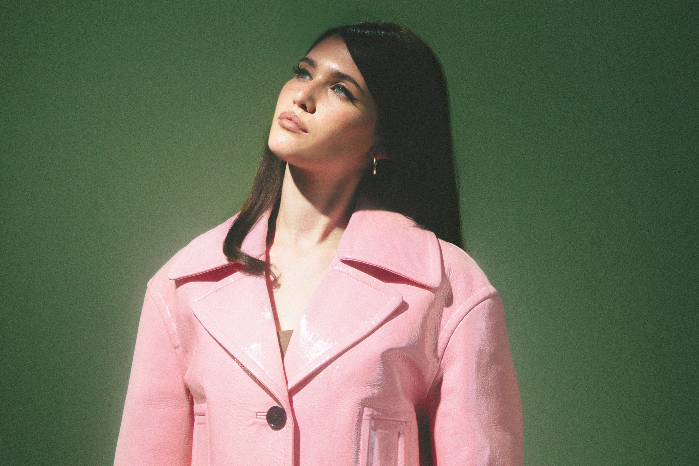 Sienna Spiro - The Visitor Tour