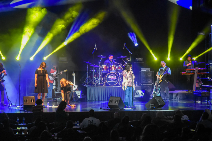 First Friday Concert - Ronstadt Live