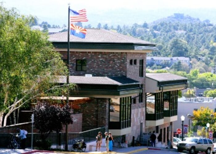 CoffeeHouse Concert: Mike Greenleaf