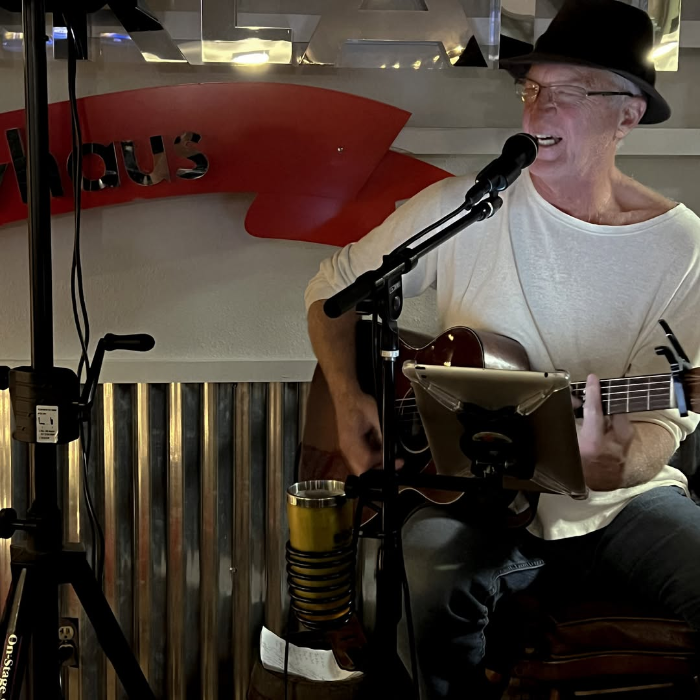 CAROLS & TUNES WITH RANDY SANDERSFELD AT MILLSTREAM BREWING CO.