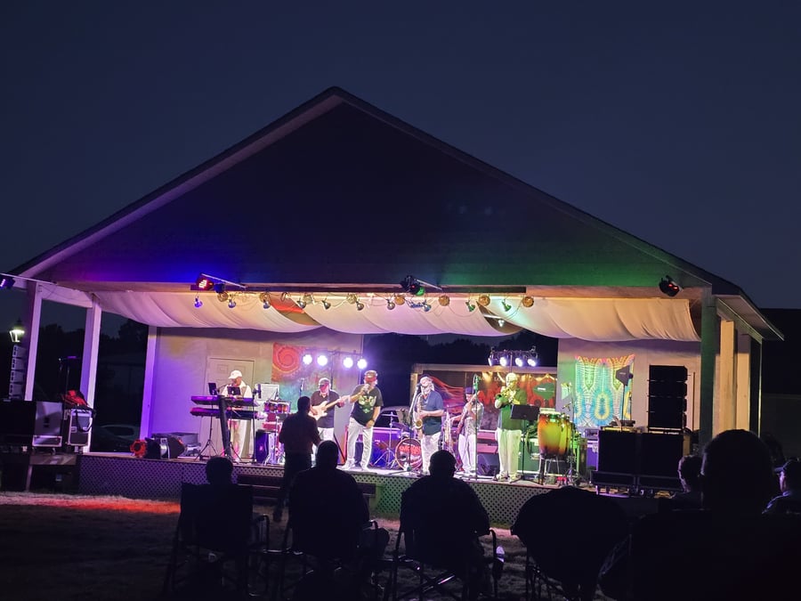 Flat Iron Crossroads