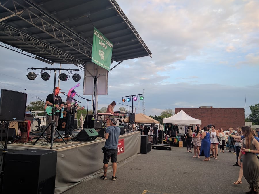 Second & Green Tavern