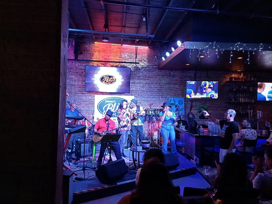 Johnny's Blitz Bar and Grill