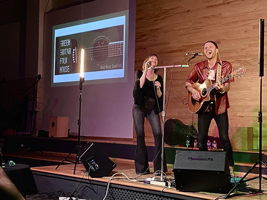 Green Guitar Folk House