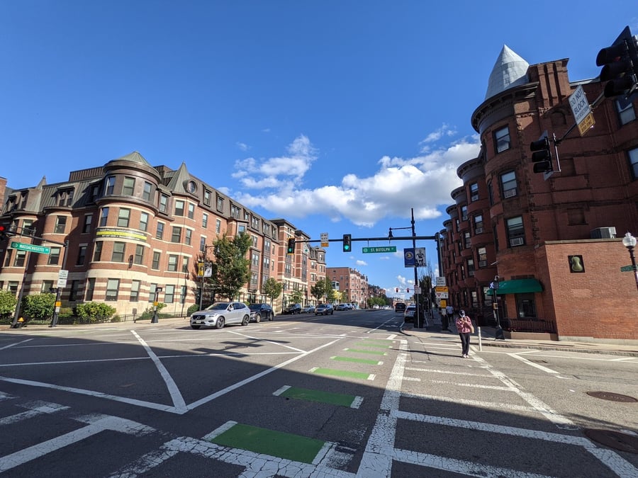 New England Violins Inc