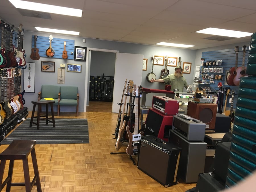 Campbell's Music Room Guitars