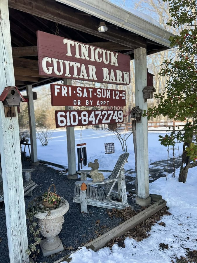 Tinicum Guitar Barn