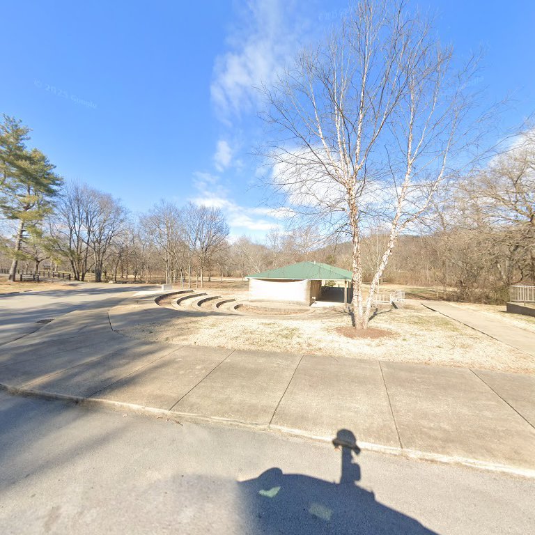 Deerwood Arboretum & Nature Center