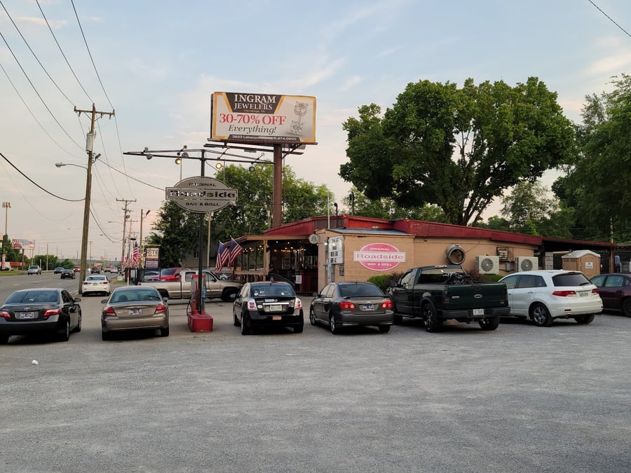 Roadside Bar & Grill