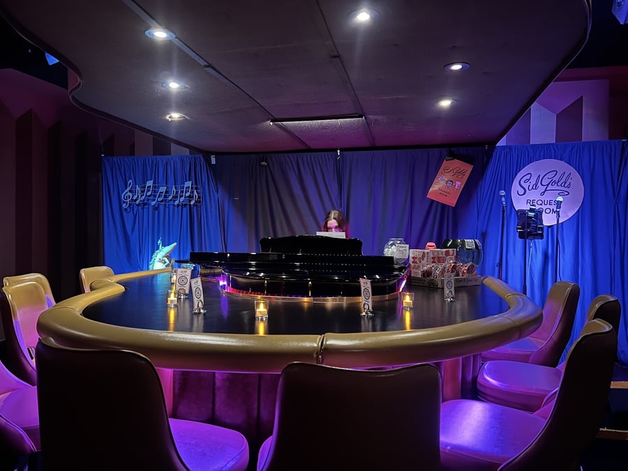 Sid Gold's Request Room