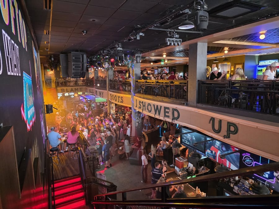 Friends in Low Places Bar & Honky-Tonk