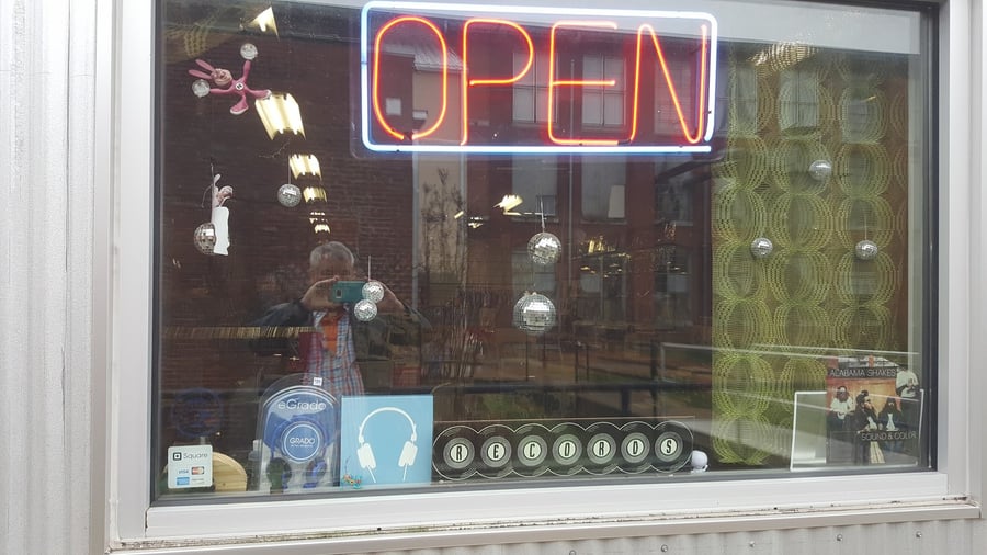 Vertical House Records