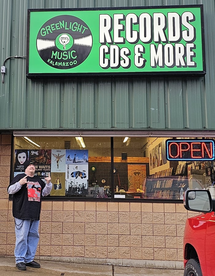 Green Light Music and Video