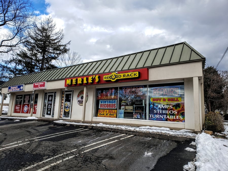 Merle's Record Rack