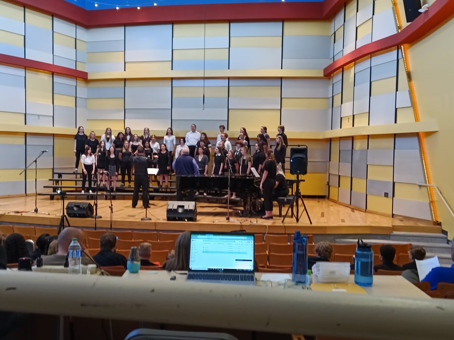 Moss Performing Arts Center