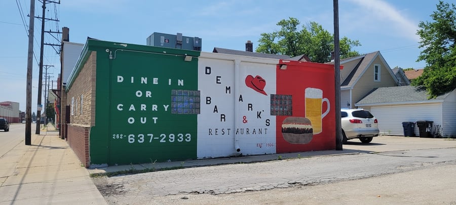 DeMark’s Bar & Restaurant