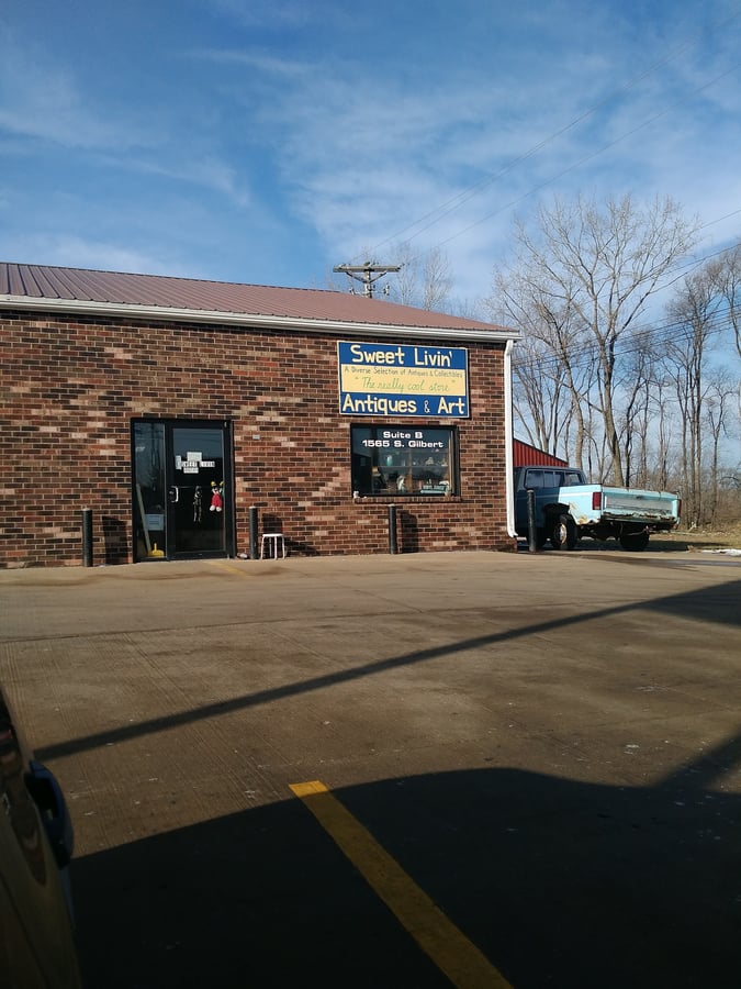 Sweet Livin' Antiques, Art & Records