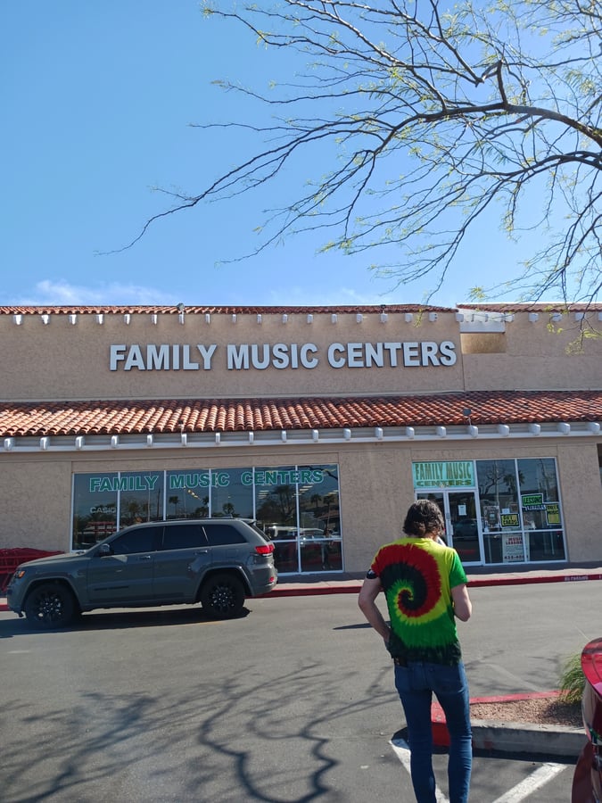 2714 N Green Valley Pkwy