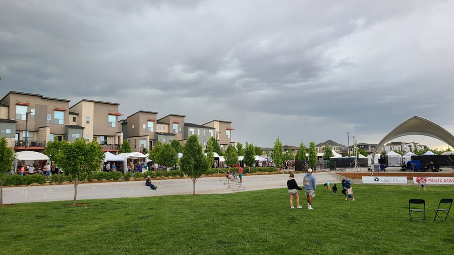 Conservatory Green At Central Park