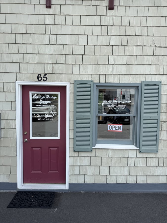 Saratoga Vintage Guitars