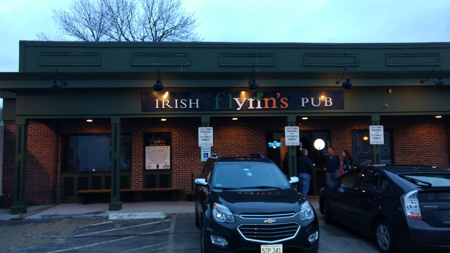Flynn's Irish Pub