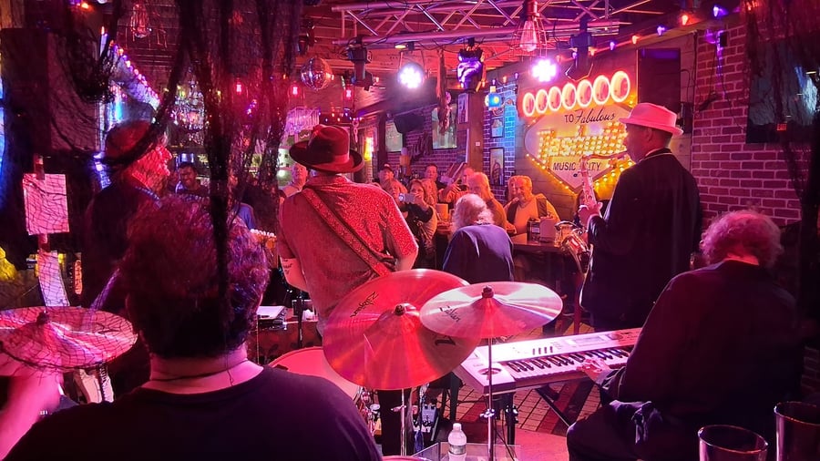 The Coop Nashville Kitchen Bar & Lounge