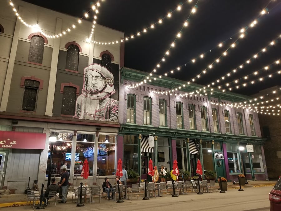 Jake's Corner Lounge