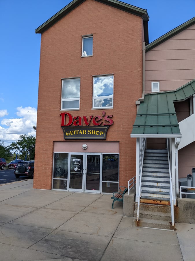 Dave's Guitar Shop