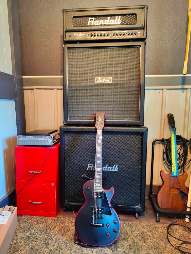 Hurricane Custom Guitars and Repairs LLC