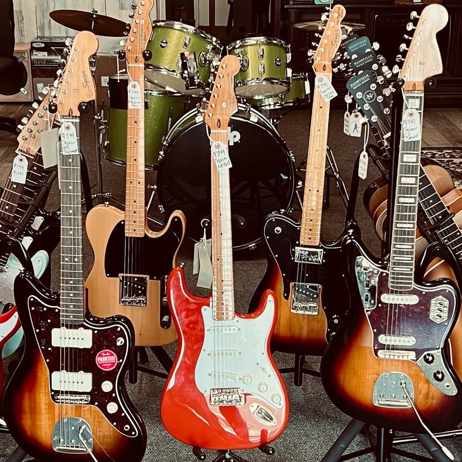WINDMILL GUITARS