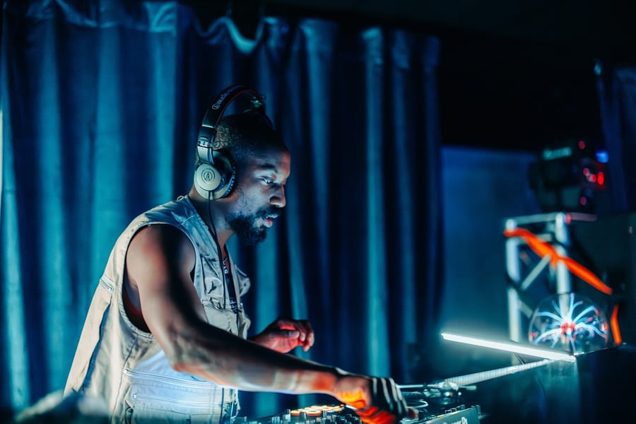 Backroom Art Lounge & Social Club