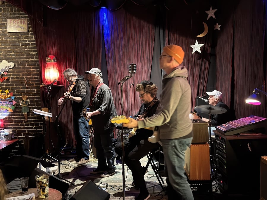 Laurelthirst Public House