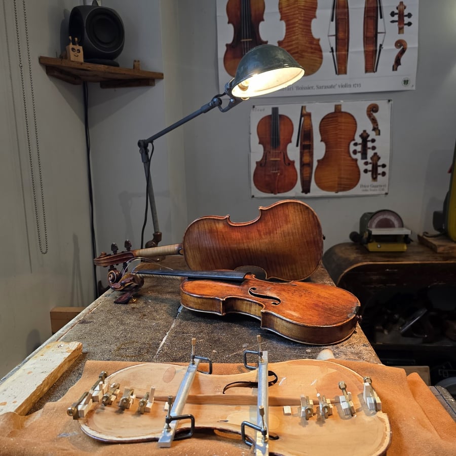Markus Laine fine violins and bows