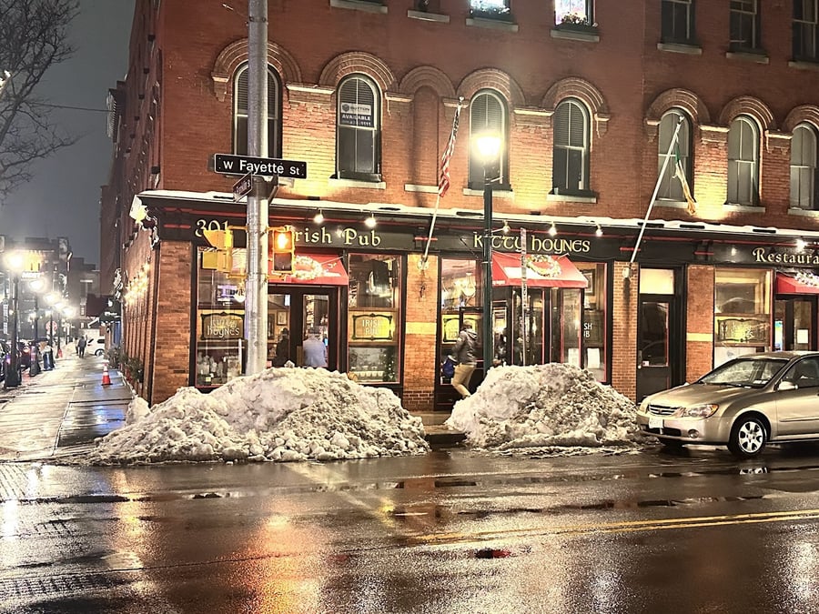 Kitty Hoyne's Irish Pub