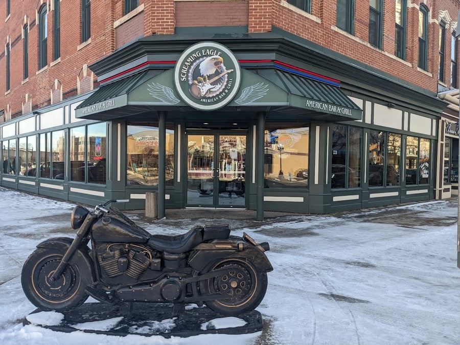 Screaming Eagle American Bar and Grill