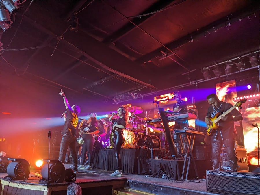 Cowboys Red River | Dancehall & Saloon