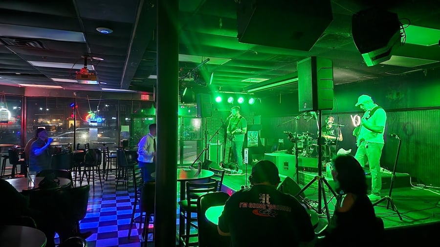 Five O'clock Sports Bar & Grill