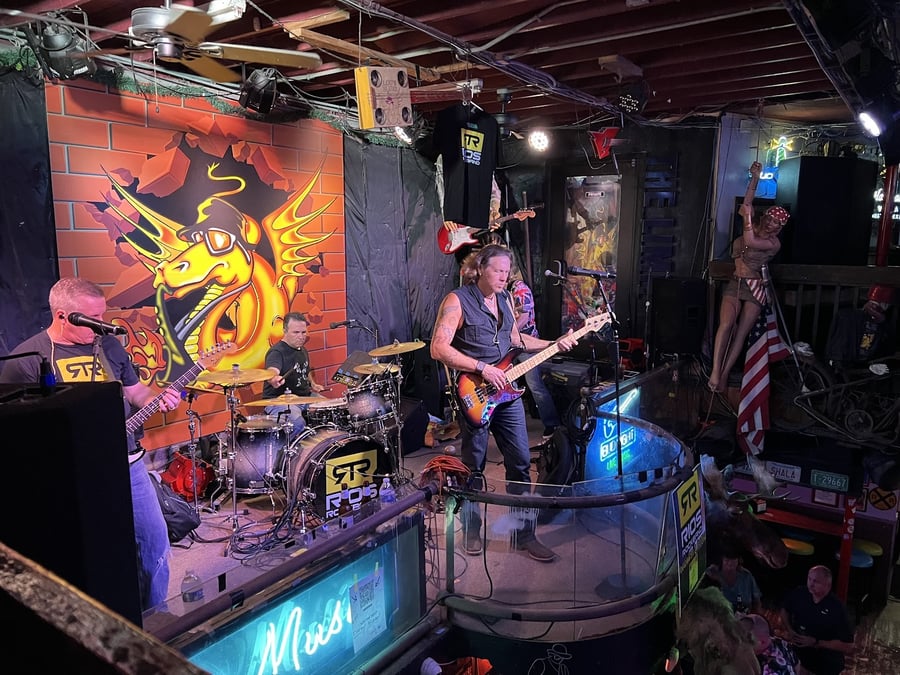 Lou's Blues Bar & Grill