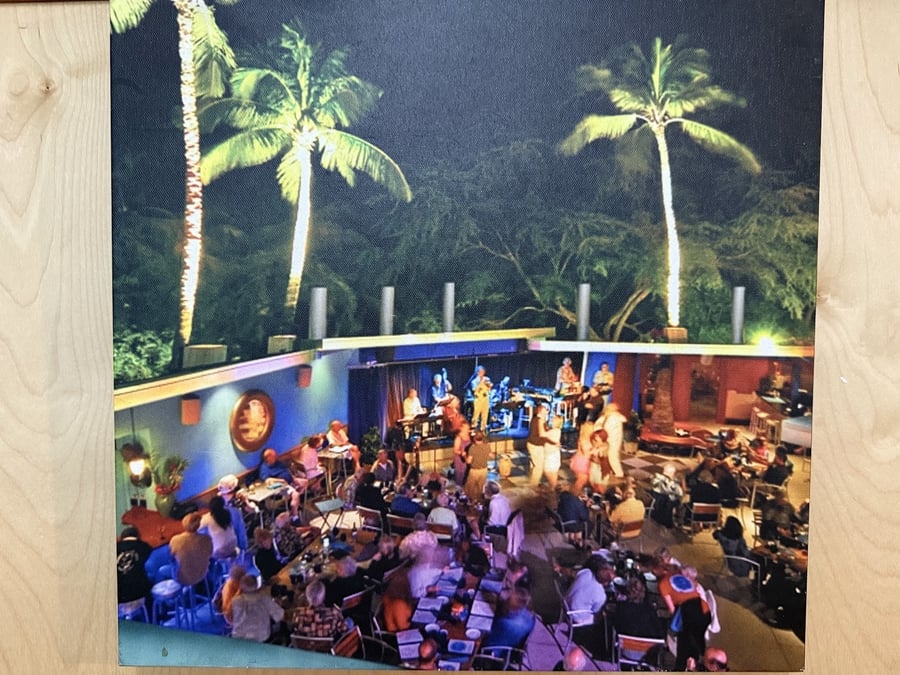 Blue Dragon Tavern & Cosmic Musiquarium