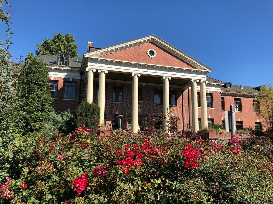 McMenamins Grand Lodge