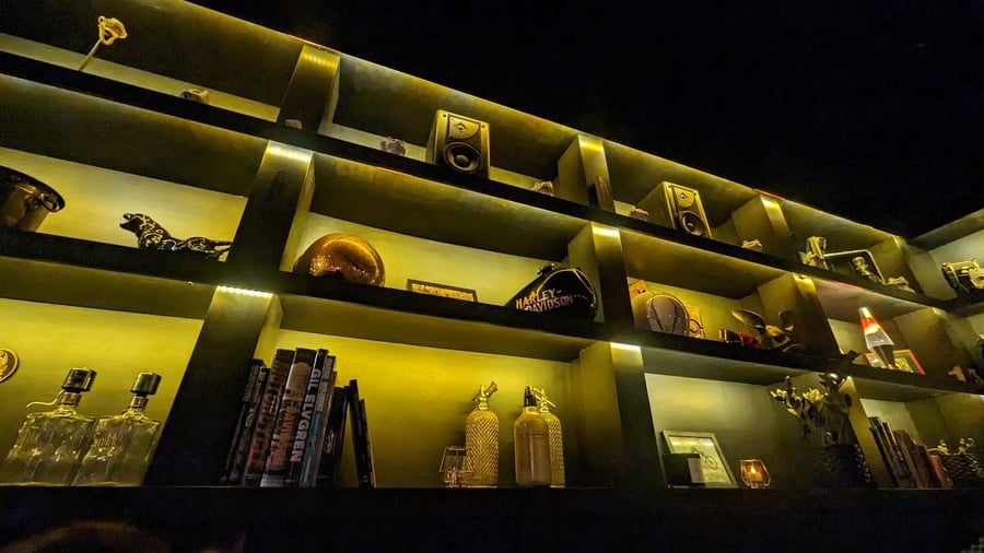 The Midnight PDX & The Six Venue