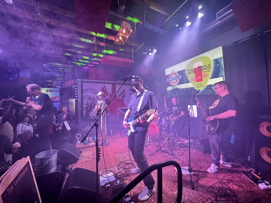 The Commonwealth Pub