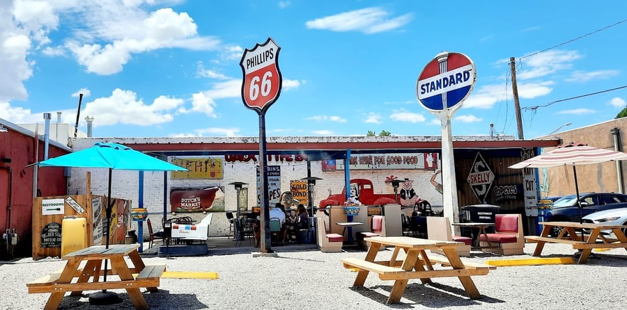 Sparky's Burgers, BBQ & Espresso