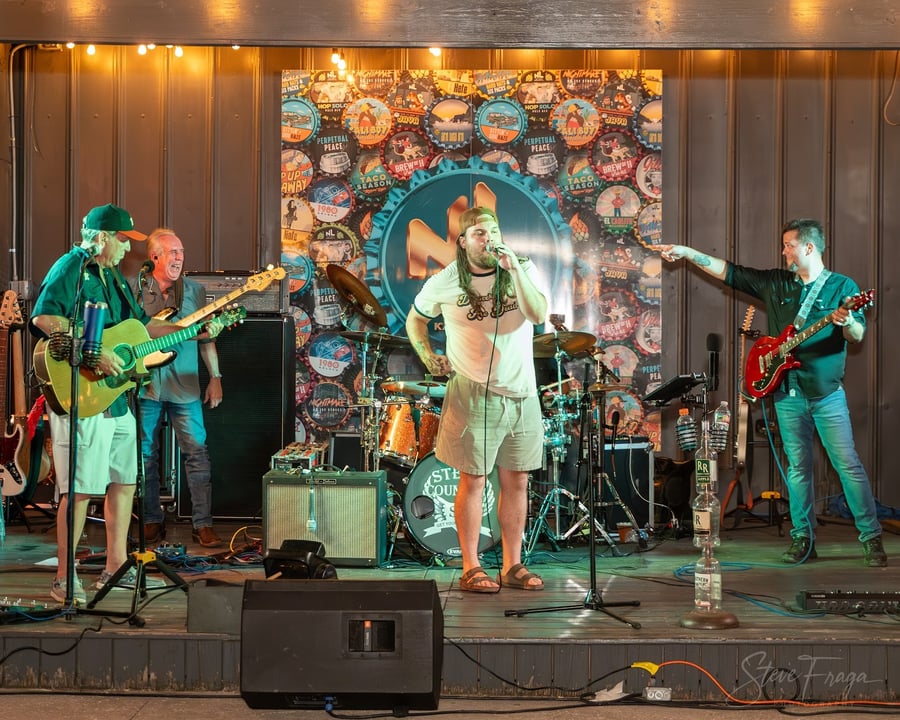 No Label Brewing Co.