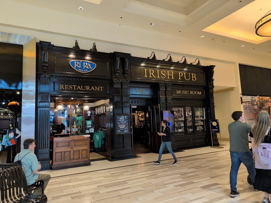 Rí Rá Irish Pub