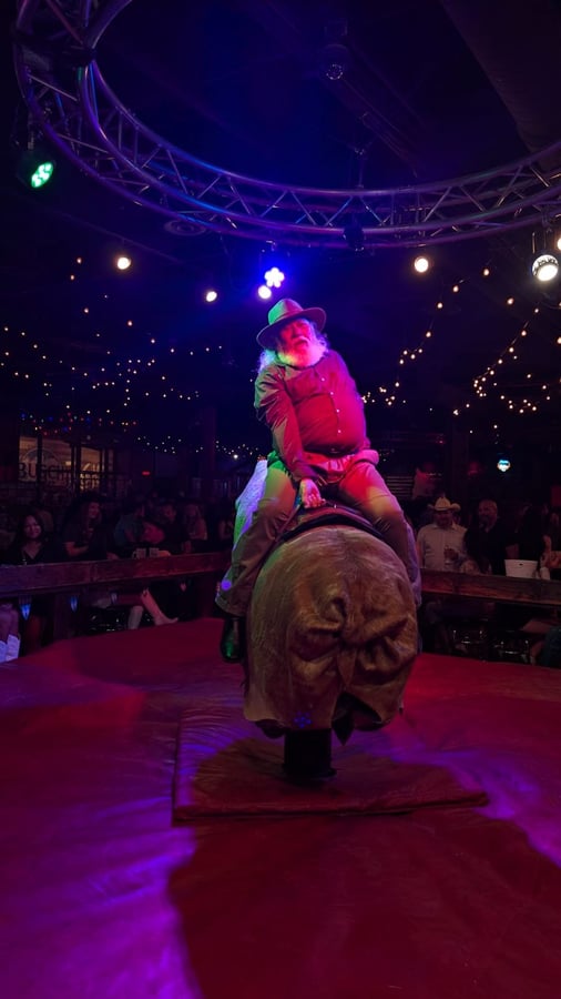 Stoneys Rockin Country